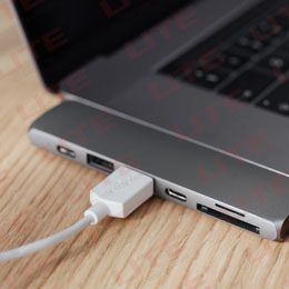 比頭發(fā)絲還細(xì)的新材料電纜，其傳輸速率是USB3.0的10倍